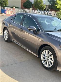 تۆیۆتا کامری